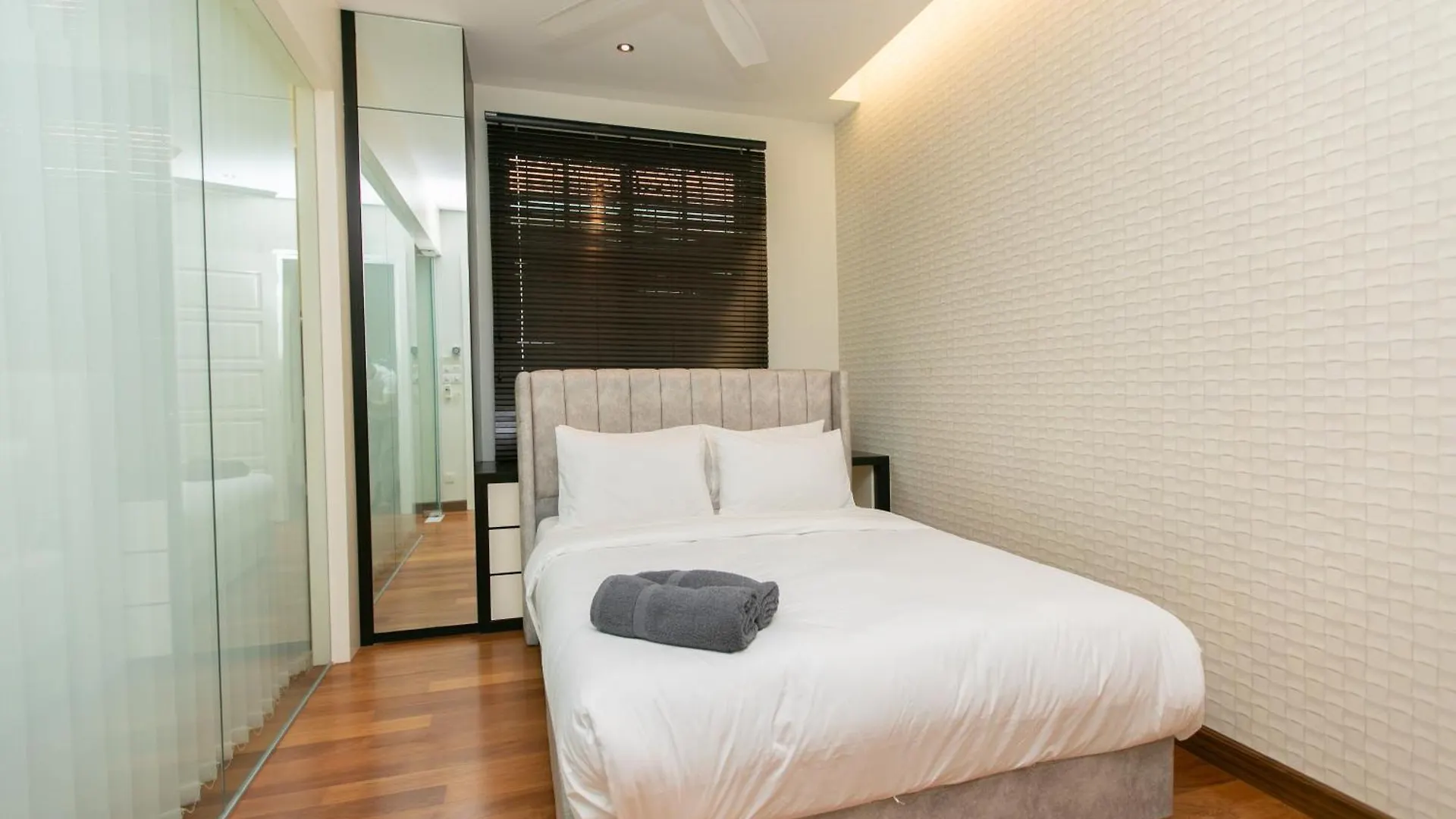 Villa Tanjung Bungah 5Br 18 Bungalow Ktv