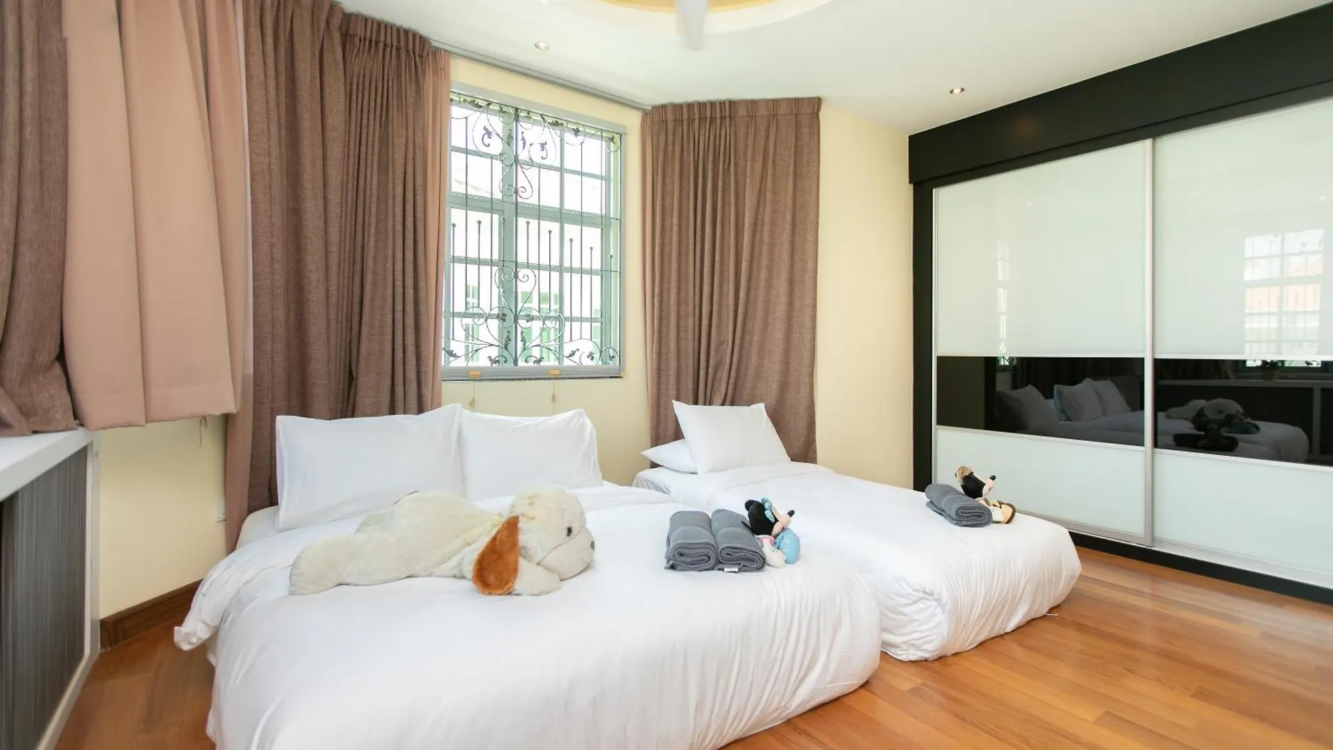 Tanjung Bungah 5Br 18 Bungalow Ktv 0*, Tanjung Bungah (Penang) Malaysia
